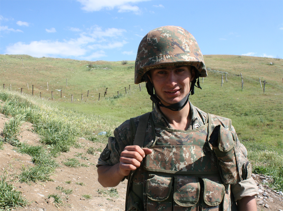 Արթուր Աղասյան. հատուկ ջոկատայինների հետ մարտը ղեկավարած զինվորը